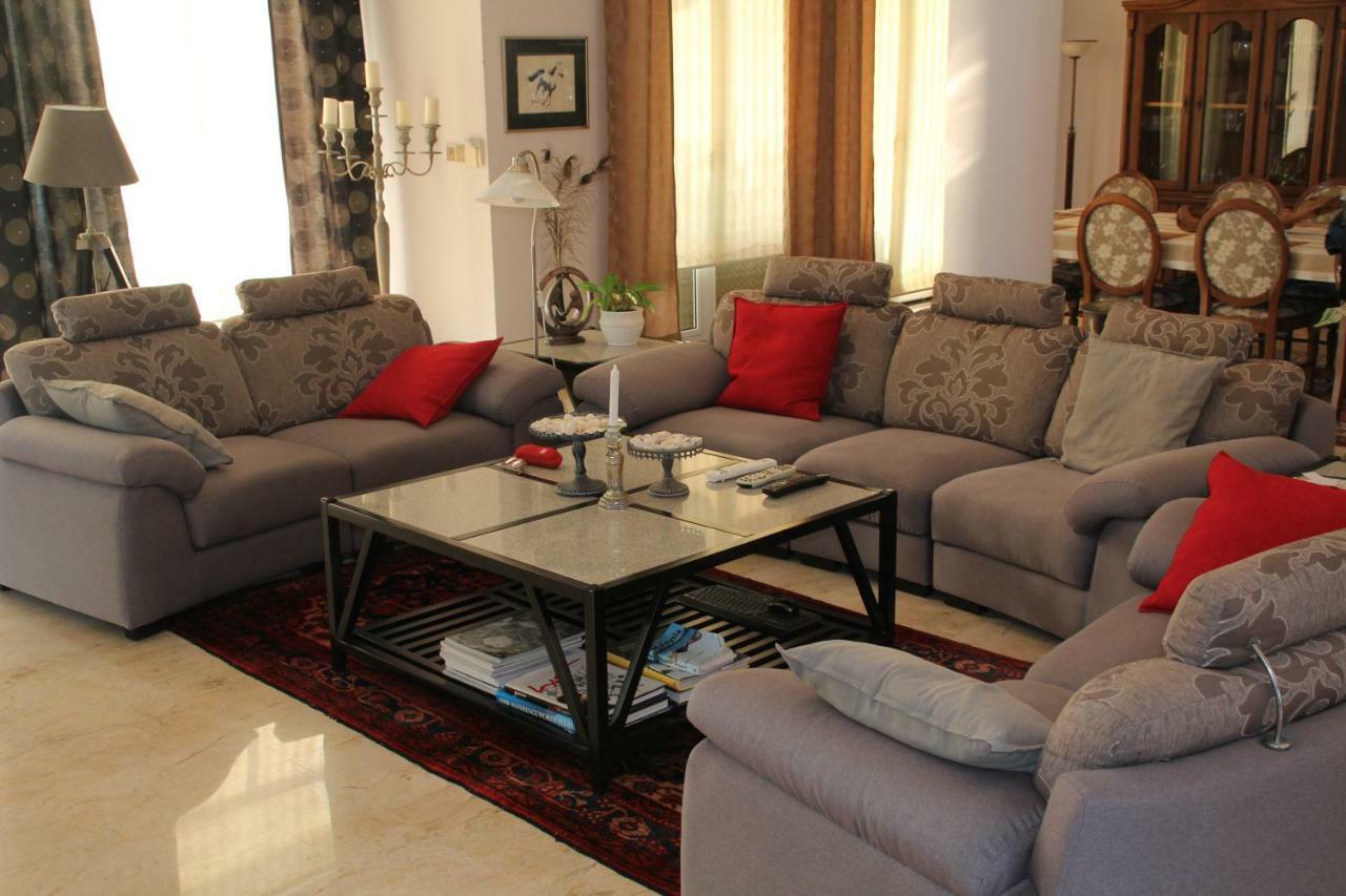 Luxery Sea Side Vila